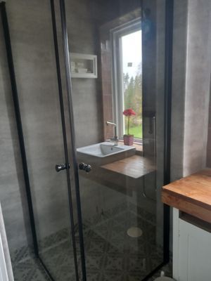 Hundvänligt hus nära sjön, inhägnat Värmland - Bild 19