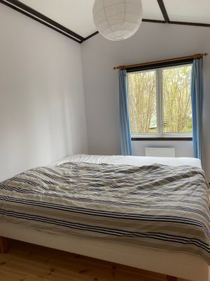 Naturskön stuga vid sjö i Sörmland - Bild 11