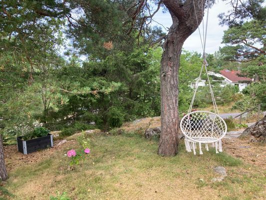 Fräscht och modernt fritidshus nära bad och natur - Bild 7