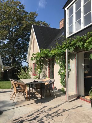 Bild 3 på Charmigt hus med havsutsikt och växthus