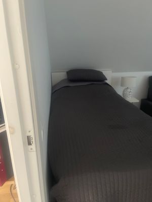 Andra plan i huset hyrs ut - Bild 7