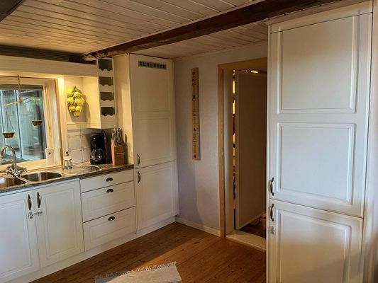 Stuga med båt och brygga på Tjörn | SE09170 - Bild 17