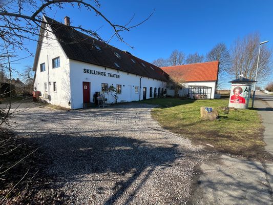 Smakfullt 1870-talshus i gamla delen av Skillinge - Bild 43