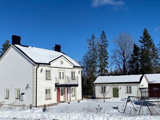 Exklusivt boende med egen brygga och strand - Bild 6