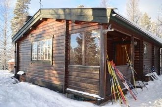 Hyr denna stuga i Grövelsjön på 49 m². 4-5 sängplatser. 3 500 - 5 500 kr per vecka. Se bilder och tillgänglighet här.