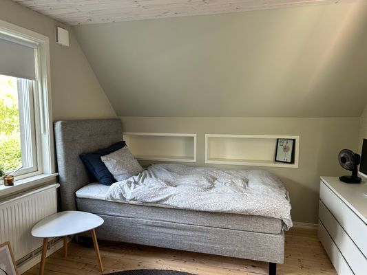 Stor villa med takterass, spabad och havsutsikt - Bild 23