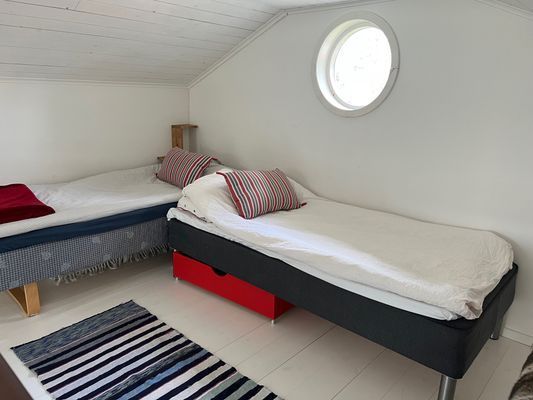 Mysig sommarstuga på Värmdö – sjönära - Bild 8