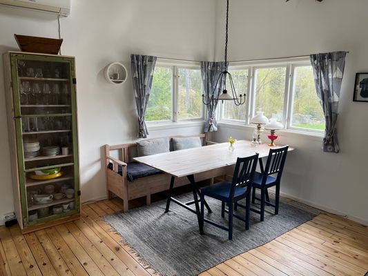 Mysig sommarstuga på Värmdö – sjönära - Bild 13