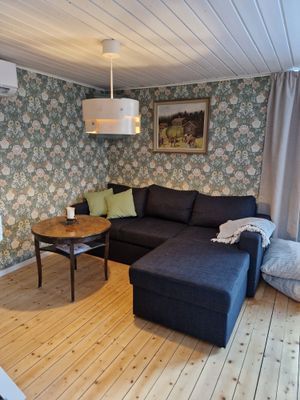 Bild 4 på Nyrenoverad stuga med sjönära läge