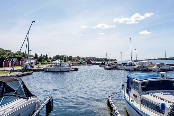 Mysig stuga nära havet Sturkö - Bild 8