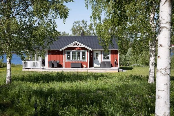Charmigt hus vid Ljusnan, nära Järvsöbacken & bad