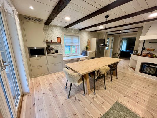 Bild 3 på Hus från 1850 med pool och bastu