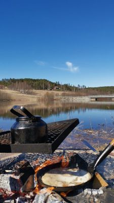 Litet trevligt torp med högt, lugnt & soligt läge - Bild 34