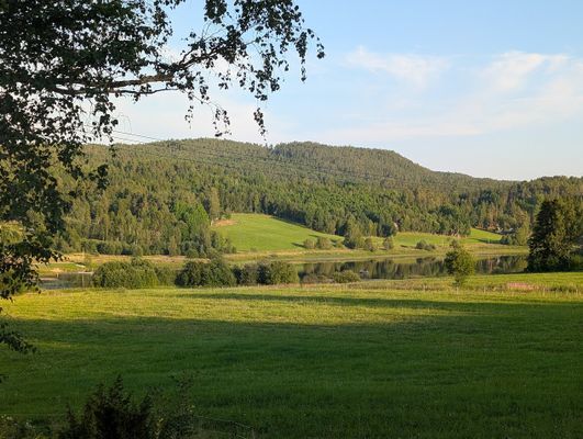 Bild 3 på Litet trevligt torp med högt, lugnt & soligt läge