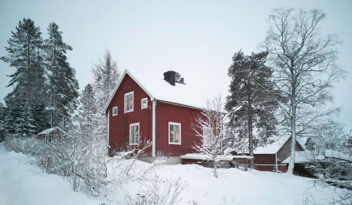 Litet trevligt torp med högt, lugnt & soligt läge - Bild 41