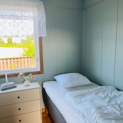 Mysig och havsnära sommarstuga i Kårehamn/Petgärde - Bild 10
