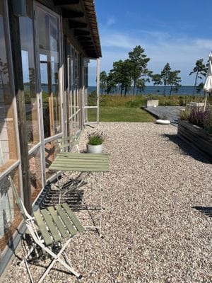 Innegården mot havet