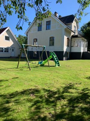 Stort sekelskifteshus i Skäret - Bild 15