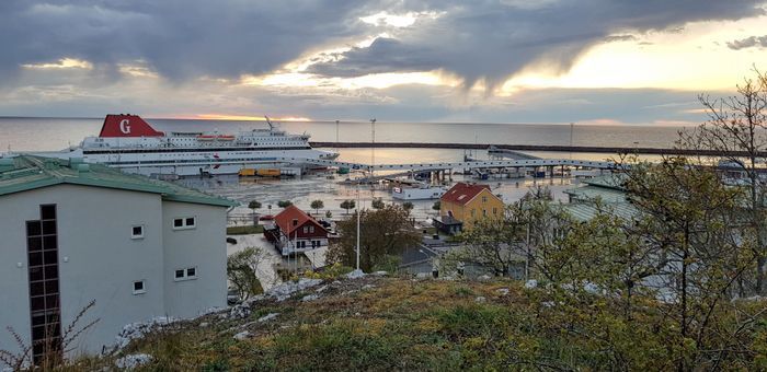 Utsikt från Hällarna. Beundra solnedgången efter 5 minuters promenad