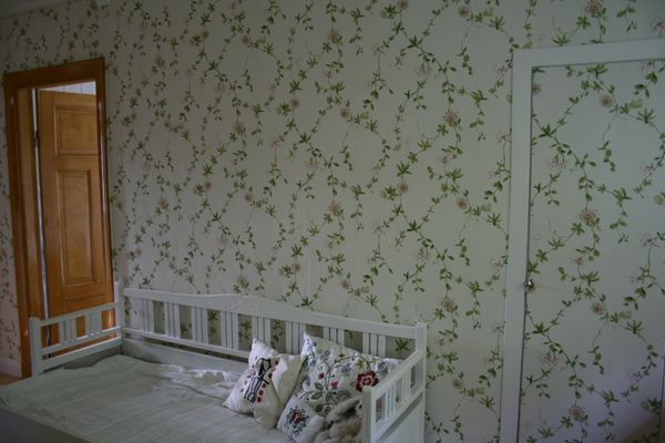 Det lilla sovrummet på övervåningen. Har numera resårsäng.