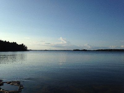 Mysig stuga nära havet på Brottö-Ingmarsö - Bild 14