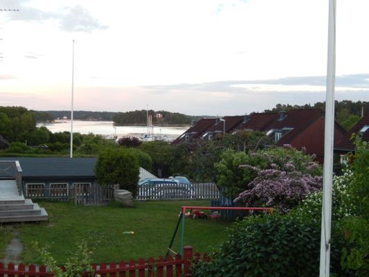 Havsnära hus med fin sjöutsikt på Resarö, Vaxholm - Bild 19