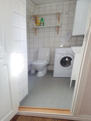 Mangårdsbyggnad vid sjön Raslången - Bild 10