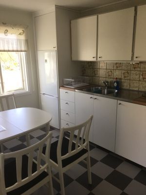 Nyrenoverad stuga 50 m från havet i Ekenäs,Ronneby - Bild 6