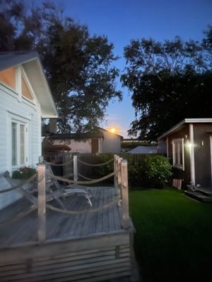 Stort strandnära sommarhus med härlig trädgård - Bild 55