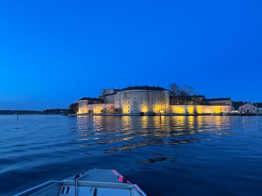 Fantastisk sjötomt 30 minuter från Stockholm - Bild 10