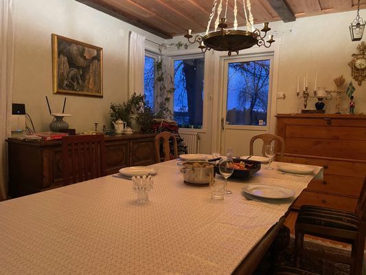 Matsal i annan vinkel