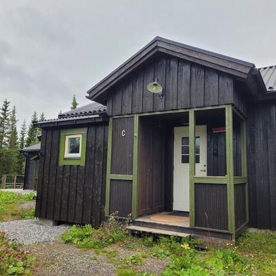 Sommarvy, framsida av huset