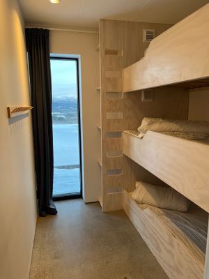 Modern, familjevänlig stuga - Bild 7