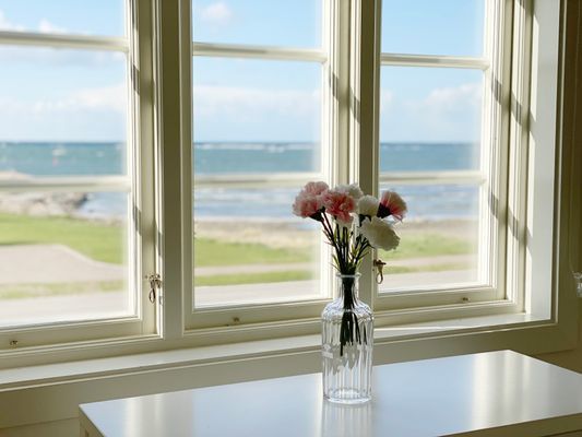 Hyr denna stuga i Skåne på 67 m². 5 sängplatser. Från 16 509 kr per vecka. Se bilder och tillgänglighet här.