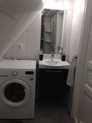 Visby innerstad med gård/p-plats - Bild 11