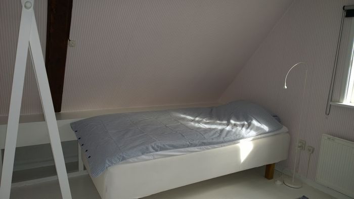 Visby innerstad med gård/p-plats - Bild 14