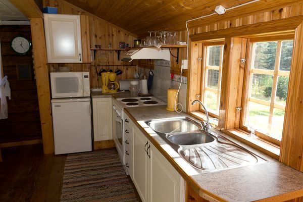 Bild 4 på Badabastu, Fiske, båt, enskilt, sjöläge, husdjur,