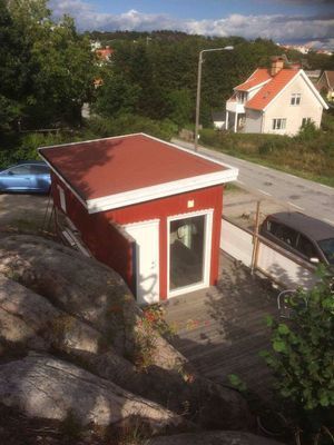 Hyr denna stuga i Grebbestad på 15 m². 1-2 sängplatser. Pris ej tillgängligt. Se bilder och tillgänglighet här.