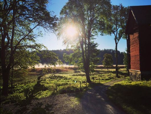 Hyr denna stuga i Nynäshamn på 114 m². 6 sängplatser. 15 000 - 17 000 kr per vecka. Se bilder och tillgänglighet här.