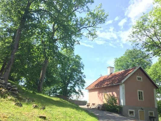 Unikt gårdshus - sthlms södra skärgård