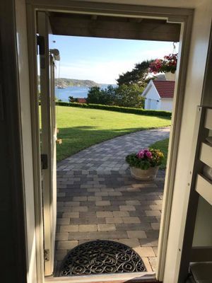 SUPERLÄGE! Villa Viken-lägenhet med havsutsikt☀️