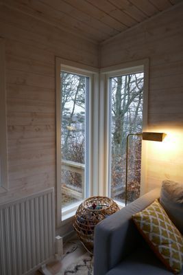 Mysig stuga med fantastisk sjöutsikt och bastu - Bild 12