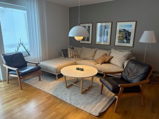 Hyr denna stuga i Åre på 54 m². 4 sängplatser. 7 000 - 18 000 kr per vecka. Se bilder och tillgänglighet här.