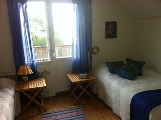 Hyr denna stuga i Grundsund på 100 m². 6 sängplatser. Från 18 000 kr per vecka. Se bilder och tillgänglighet här.