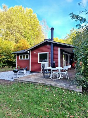 Skogsnära stuga i Ludvigsborg