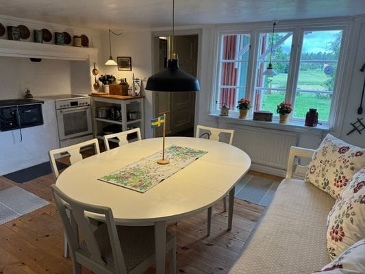 Charmigt hus med anor sent 1700-tal - Bild 8