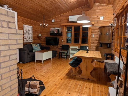 Timmerstuga med bastu m relax och växthus - Bild 10