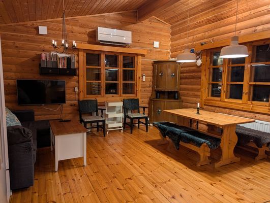 Timmerstuga med bastu m relax och växthus - Bild 11