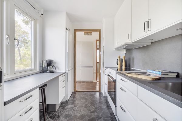 Älgö Saltsjöbaden. Havsutsikt, privat brygga - Bild 7