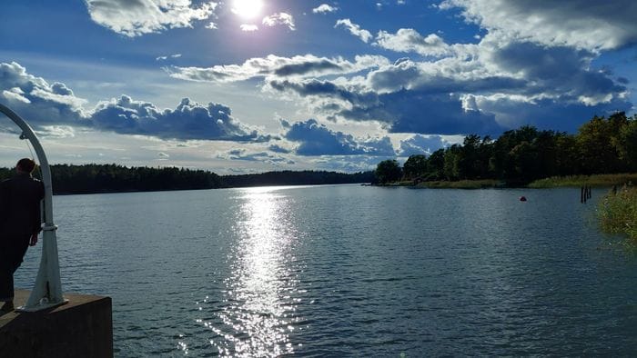Pittoreskt skärgårdsboende på underbar sommarö - Bild 18